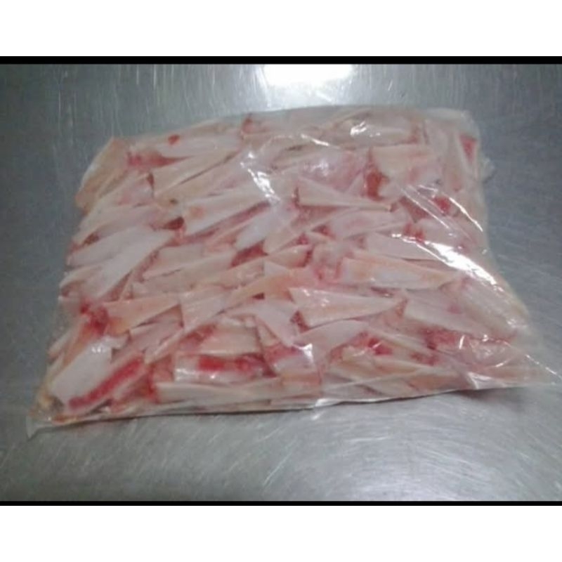 

TULANG RANGU AYAM /TULANG RAWAN AYAM/TULANG MUDA AYAM KURANG LEBIH 1KG ]BERSIH TANPA TULANG KERAS