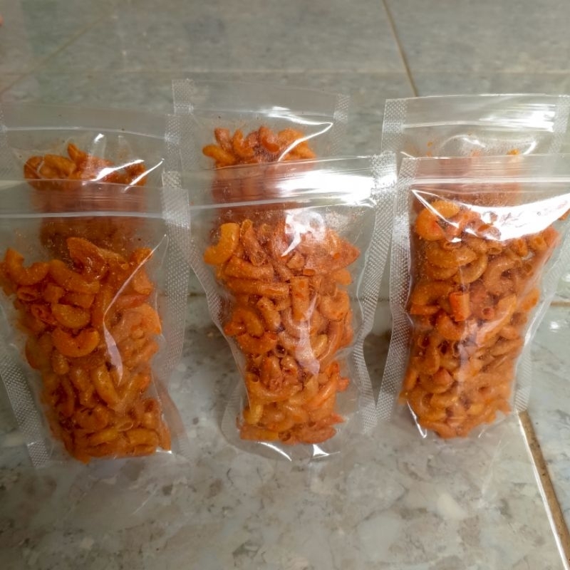 

makaroni rasa pedas jagung buatan sendiri