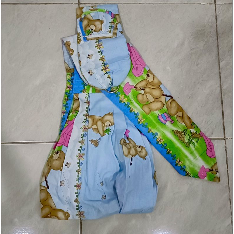 GENDONGAN KAIN BABY PRELOVED