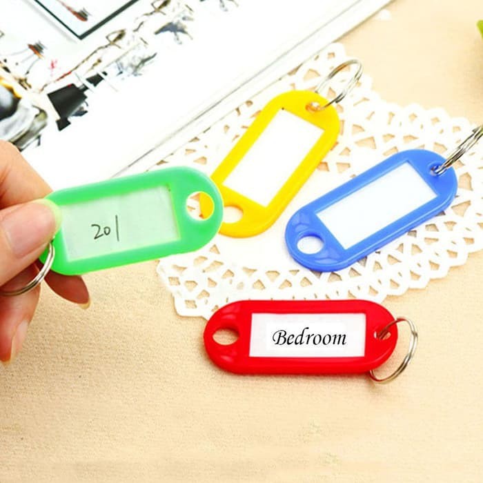 Gantungan Kunci Plastik Label nama warna / Tag Keychain Ring