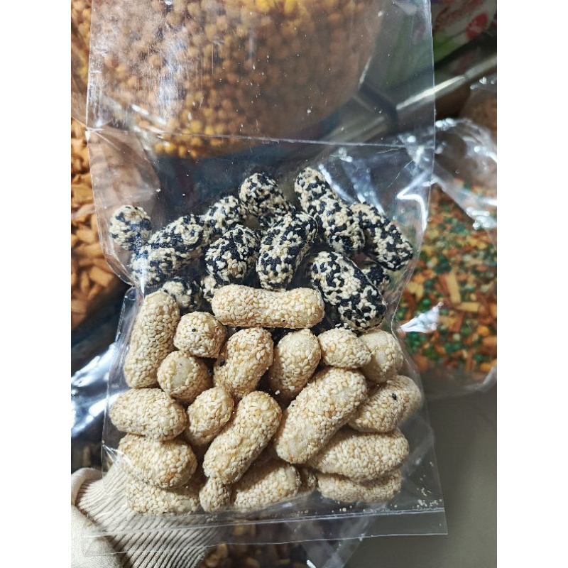 

WIJEN PUTIH ( HELLEN BASSA)