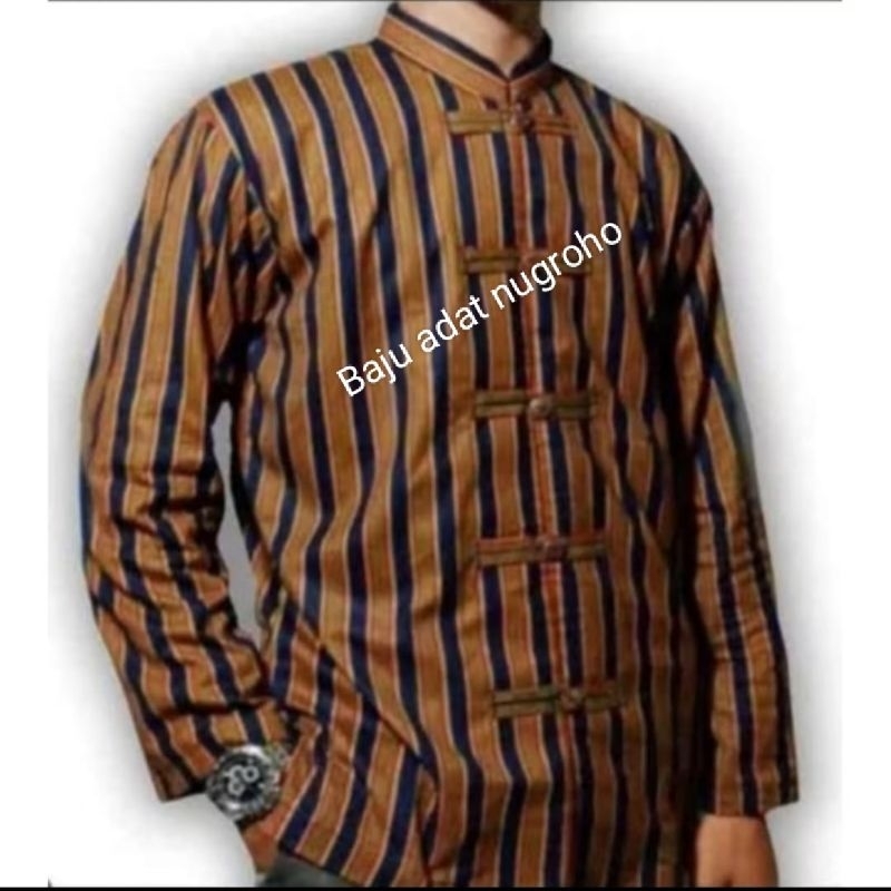 SURJAN LURIK SHANGHAI ATASAN PRIA