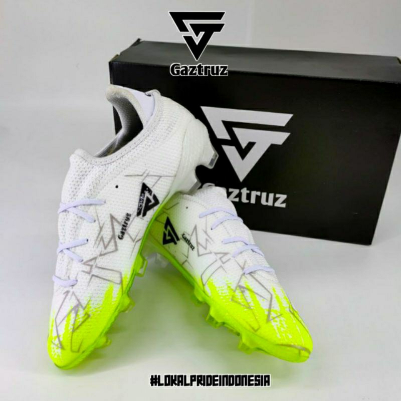 GAZTRUS brand lokal original Sepatu Bola Lokal murah Sepatu Sepakbola putih biru free box bisa cod