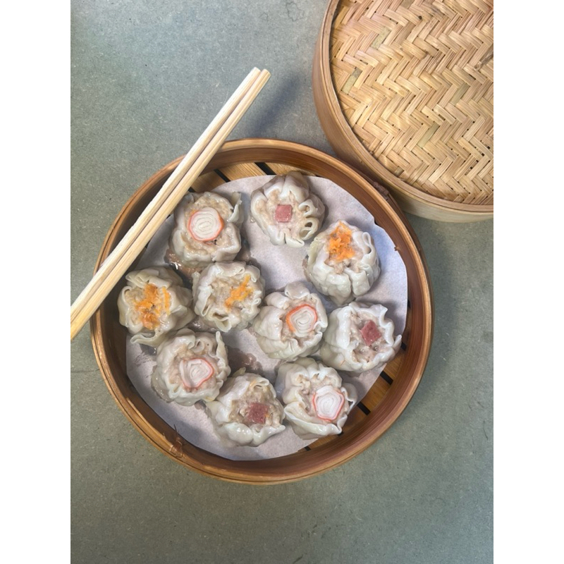 

dimsum frozen isi 50 pcs