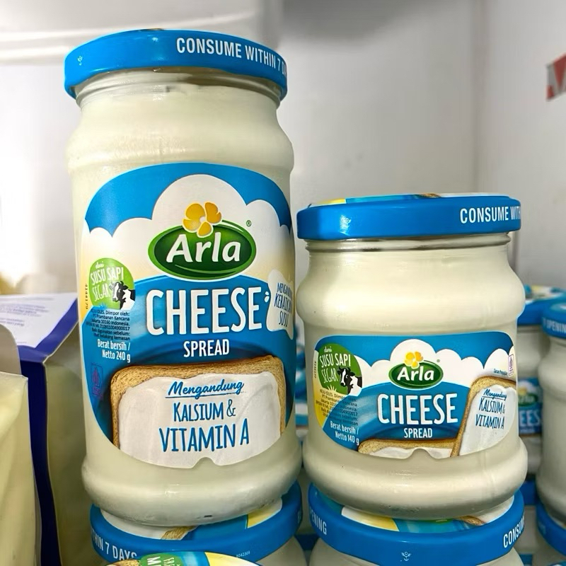 

ARLA Cheese Spread 240 gram / 140gr Selai Keju Oles