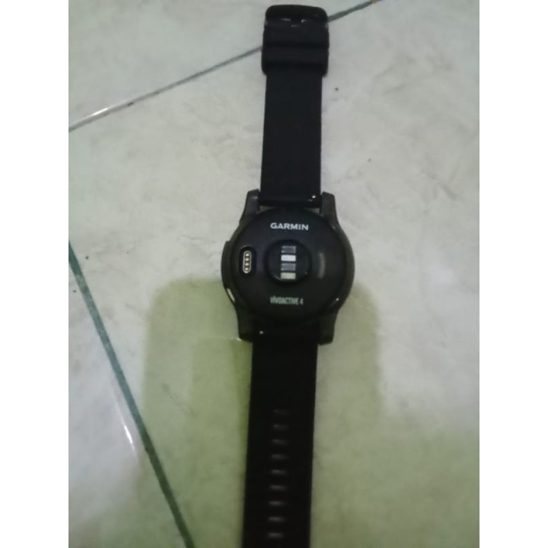 Garmin Vivoactive 4