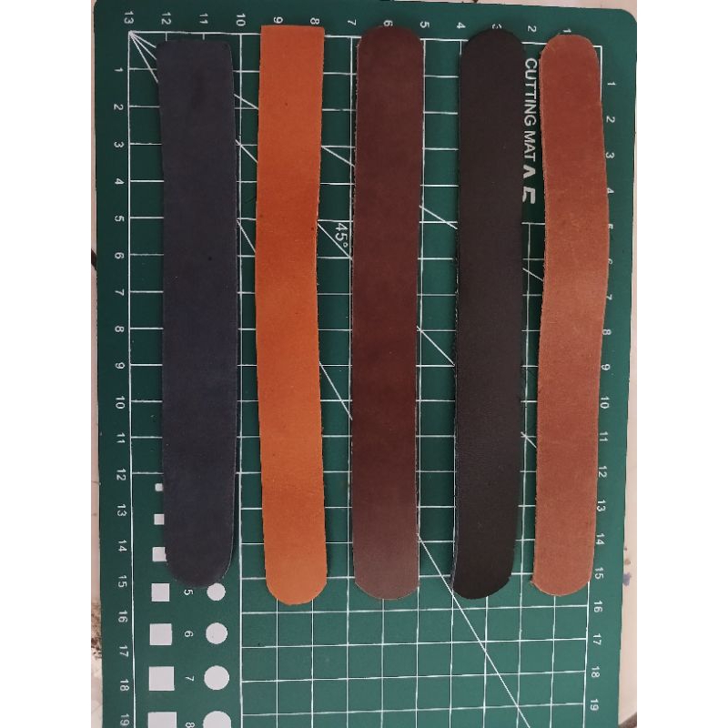 Tali strap kulit aksesoris topi