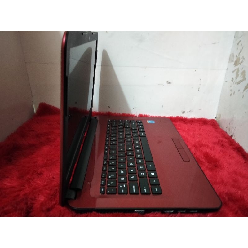 Laptop Hp 14-ac185tu/Intel core i3 gen 5/ ram 4gb ssd 128gb + HDD 500 gb/ VGA Intel HD Graphics joss