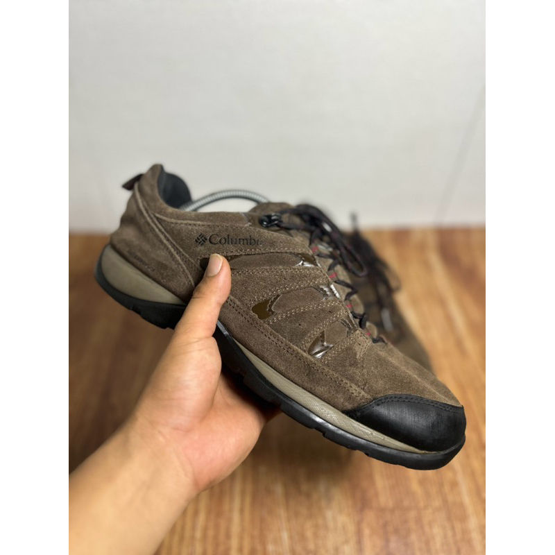 Sepatu gunung second original columbia