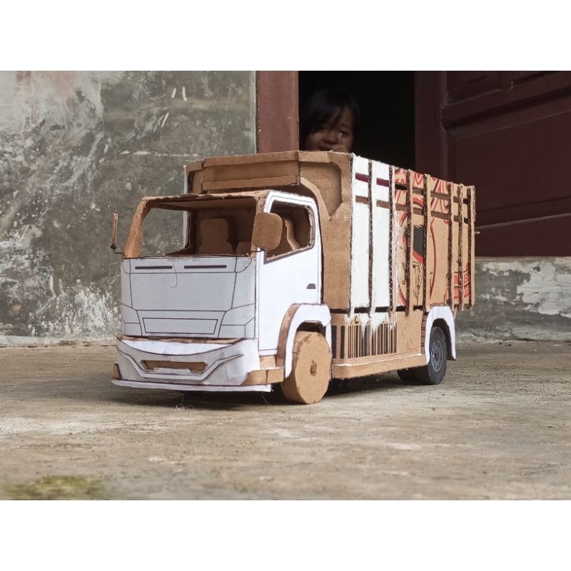 Mainan Miniatur Truk Oleng Canter Full Modif Polos