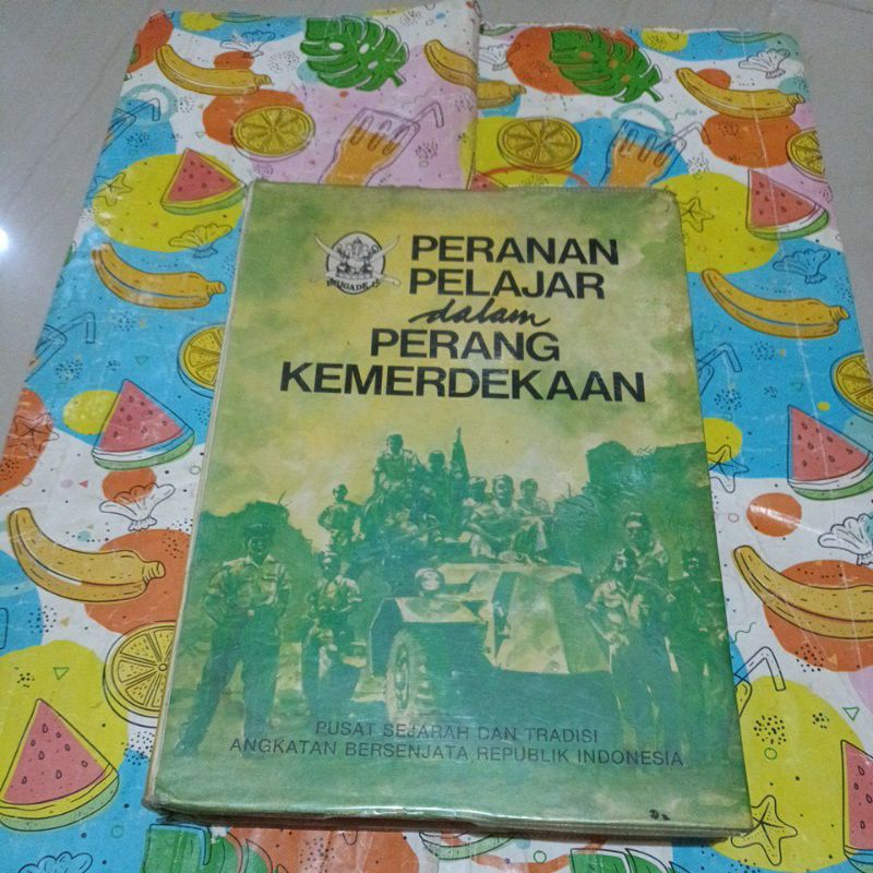 Buku sejarah lawas - Peranan pelajar dalam perang kemerdekaan