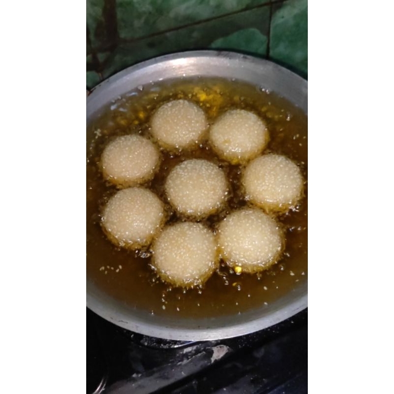 

Onde-onde wijen isi kacang ijo isi 10pc