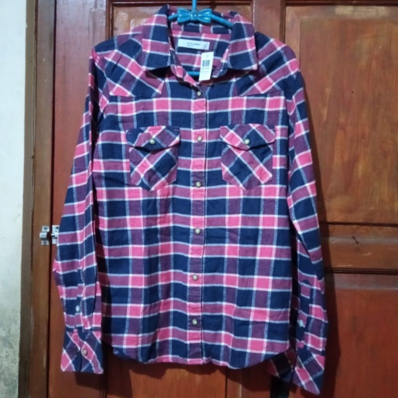 Kemeja Flannel Back Number Original