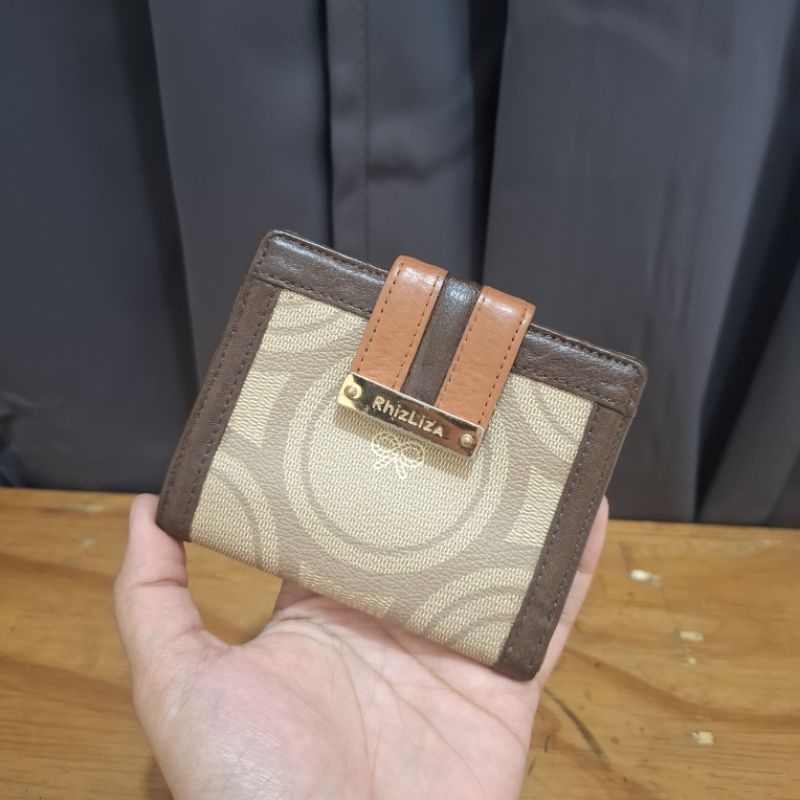 Rhizliza Dompet Lipat Kulit Asli