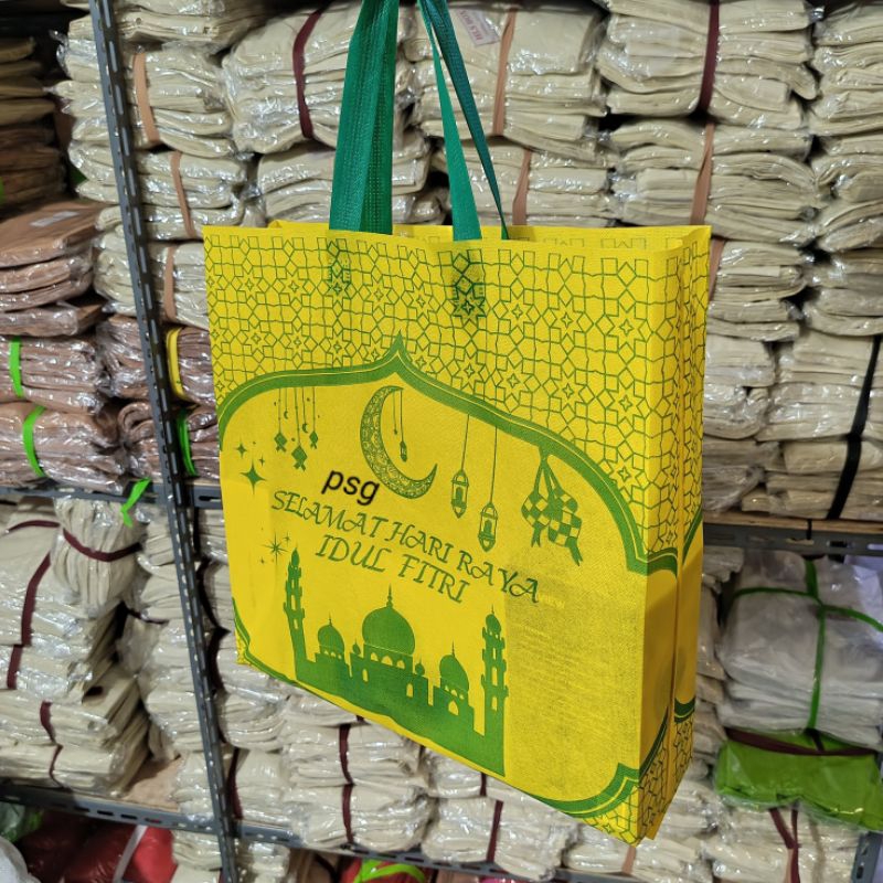 

Tas Lebaran Idul Fitri 38x45x10 Goodie Bag / Spundbond Lebaran 2025