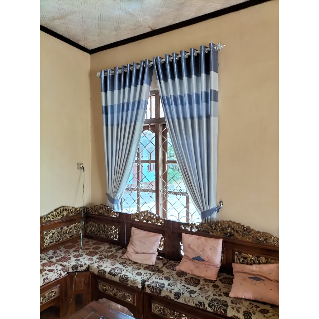 Gorden Jendela Polos Kombinasi Abu Bahan Tebal Kedap Suara