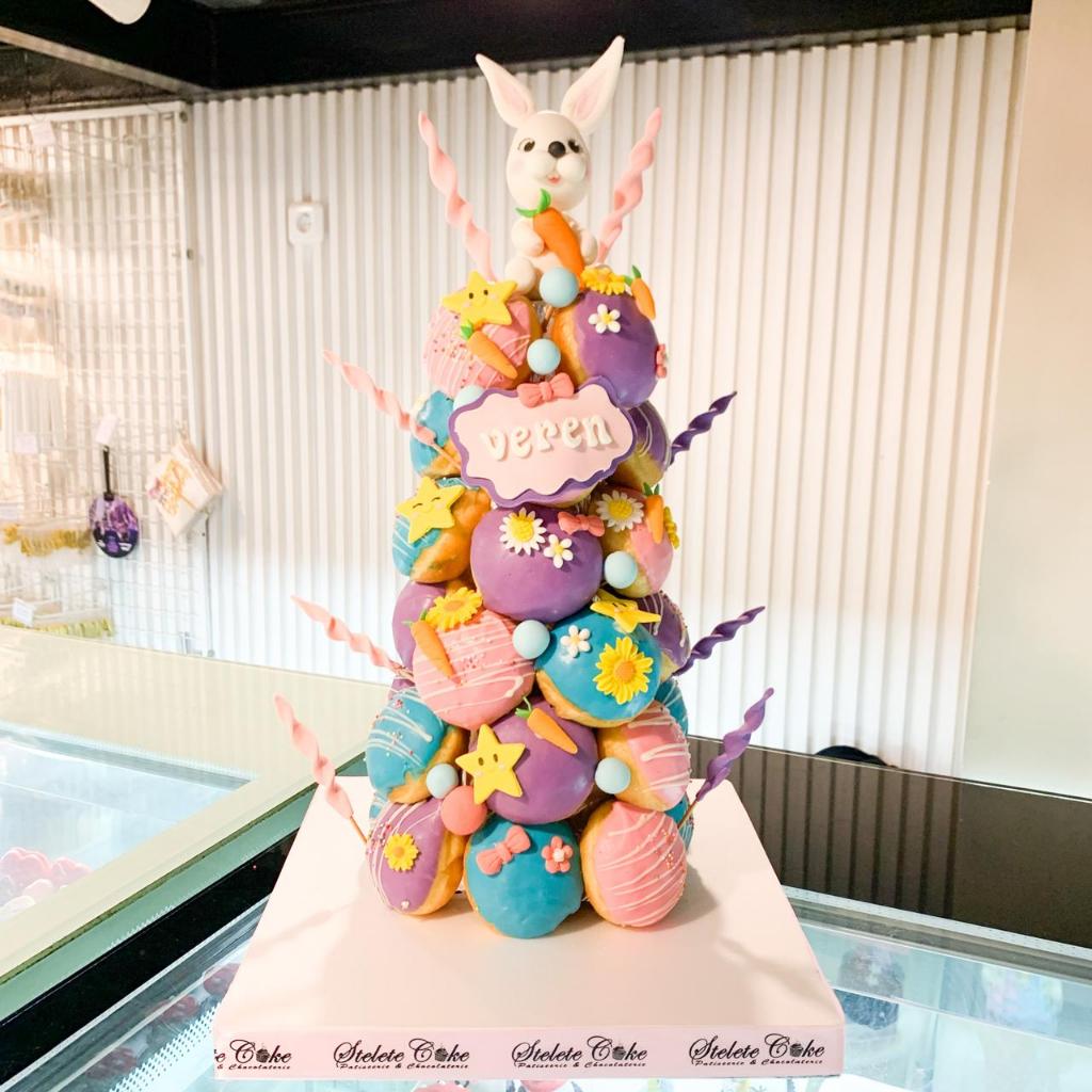 

Kue Ulang Tahun/Birthday Cake/Donat Tower Tema Kelinci/Donat Tower Rabbit/Donat Tower Jakarta