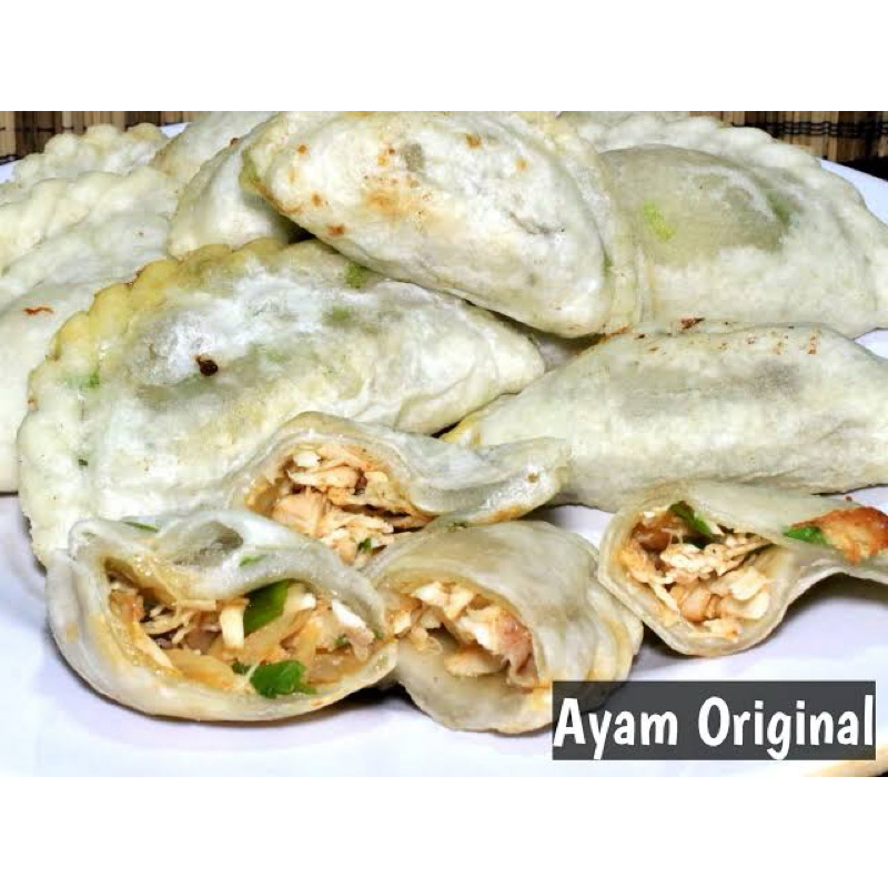 

Cireng isi AYAM ORIGINAL daun jeruk + Bumbu ( isi 6 pcs )