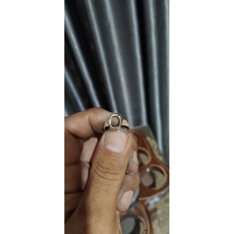 ikatan cincin dari kuningan koin