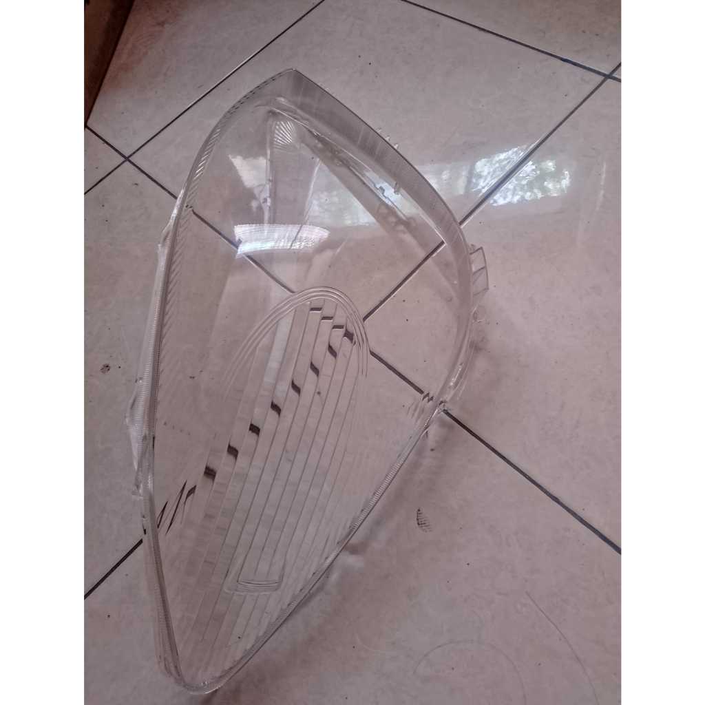 Mika Lampu Depan Avanza 2006-2010