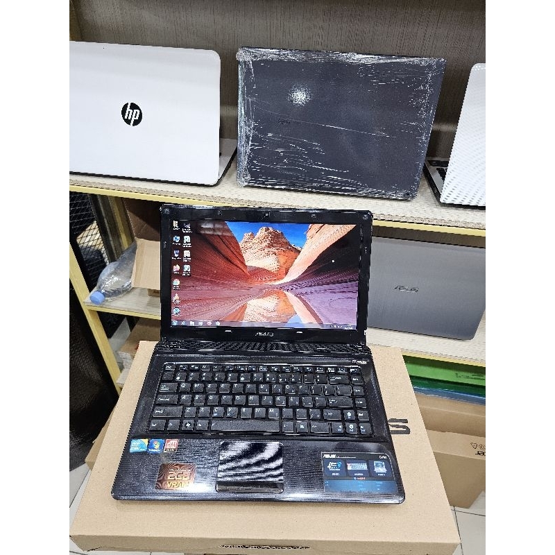 LAPTOP ASUS CORE i7 RAM 4GB HARDISK 320GB WINDOWS 7 KONDISI MULUS SIAP PAKAI NO MINUS