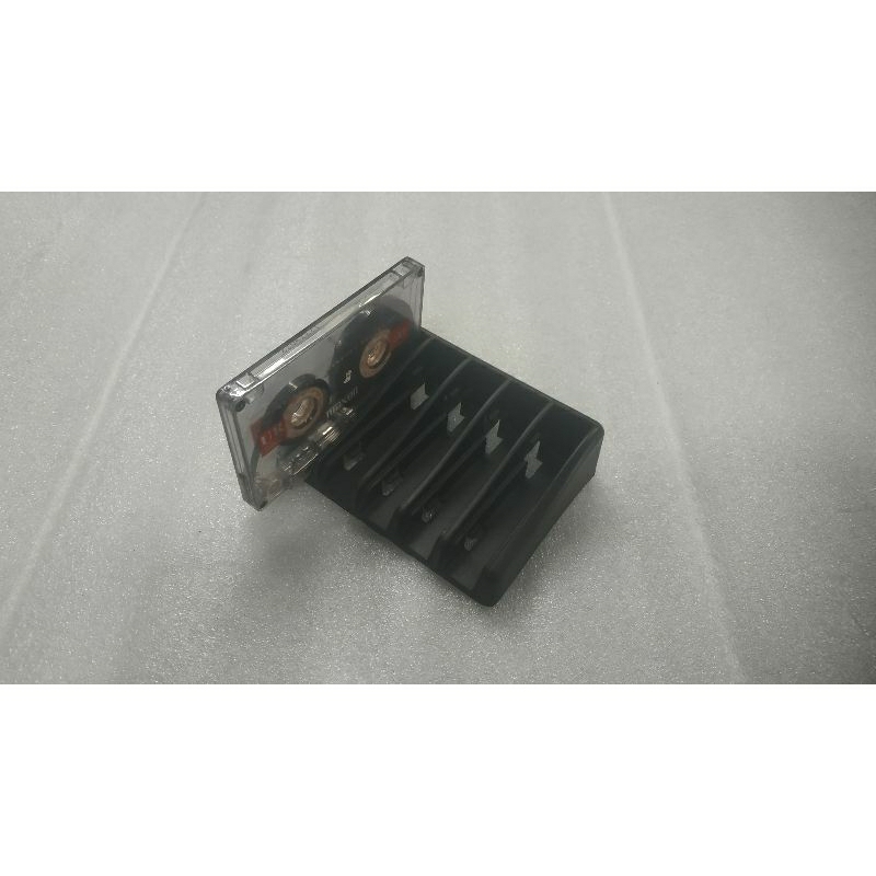 tempat kaset tape mobil jadul