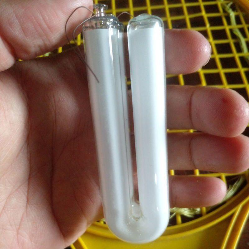 kaca lampu 2u 8w triband lhe + bumble wrap