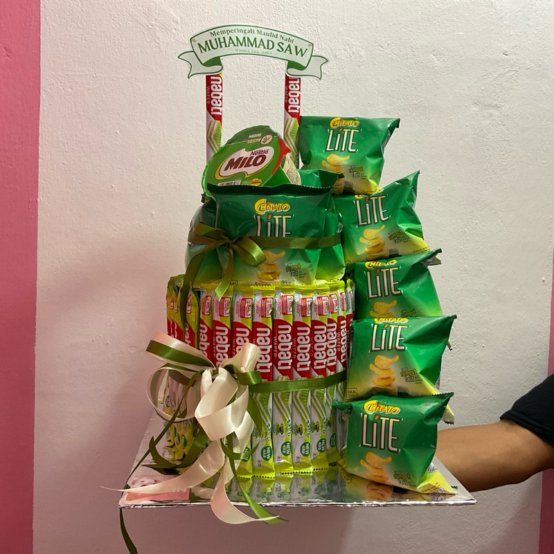 Cake Snack / Snack Tower / Snack Ulang Tahun