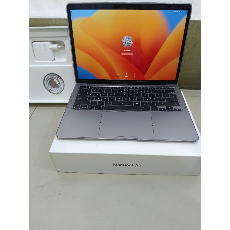 MACBOOK AIR M1 256GB GARANSI RESMI IBOX