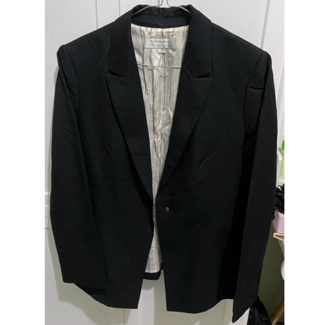 Blazer Hitam Garis Halus Outer Wanita Casual
