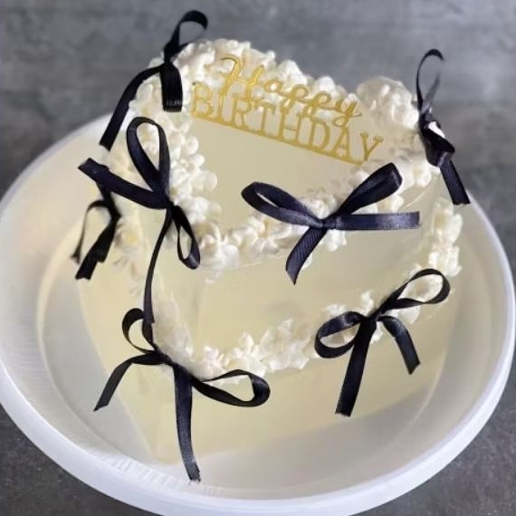 

Korean Ribbon Cake Kue Ulang Tahun Anniversary Bridal Shower Graduation Pita Korea by Jelly Koe