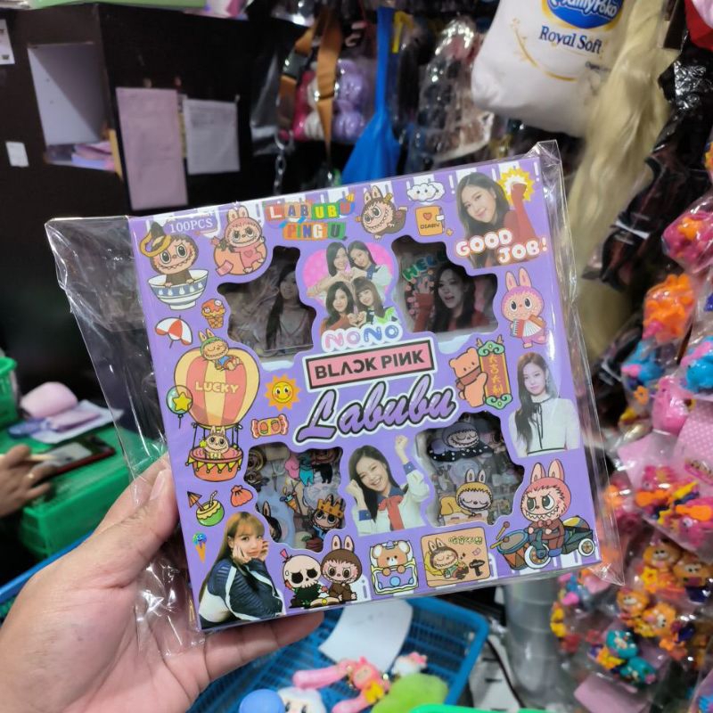 

Stiker box Labubu Black pink isi 100 lembar