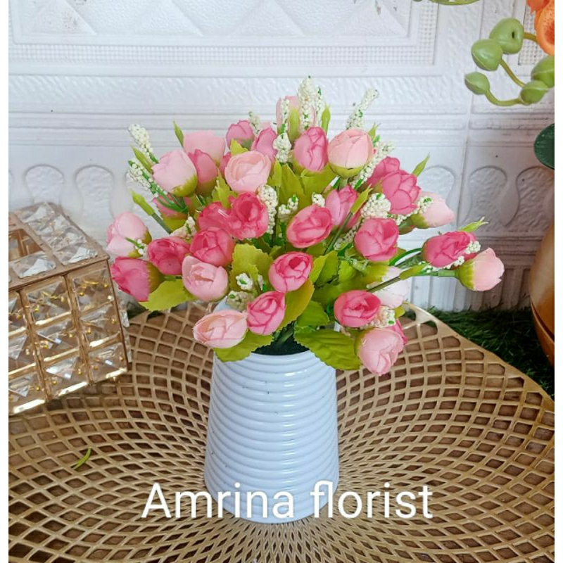 bunga mawar kuncup artificial vas ulir//bunga mawar hias vas ulir//bunga mawar plastik