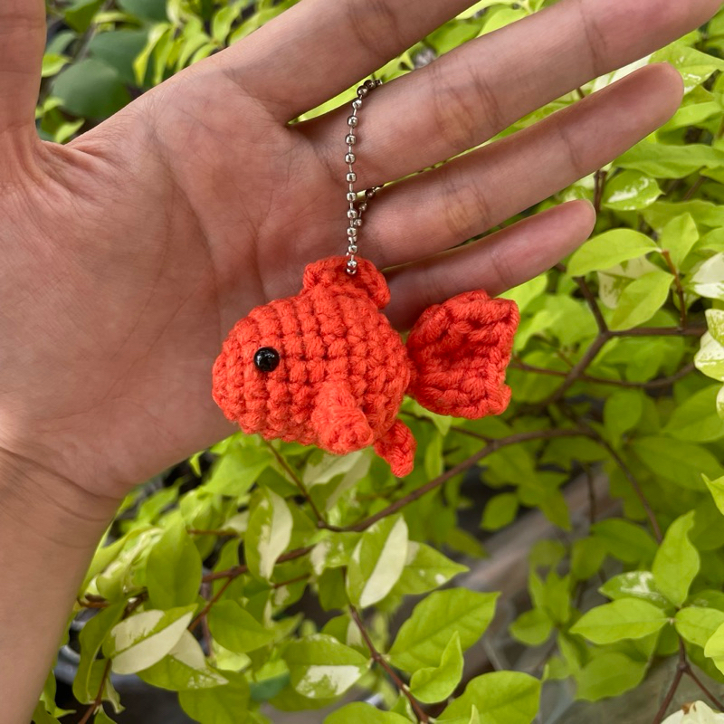 Gantungan Kunci Ikan Mas Koki by Mowoli  | Goldfish keychain | Goldfish Charm | Amigurumi | Keychain