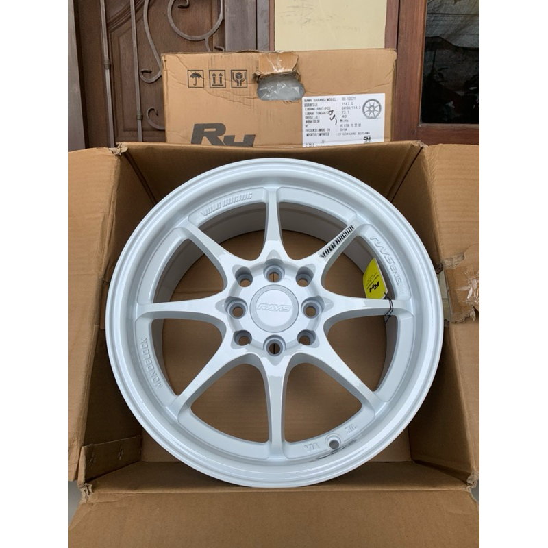 Velg CE28 Ring 15 Baru