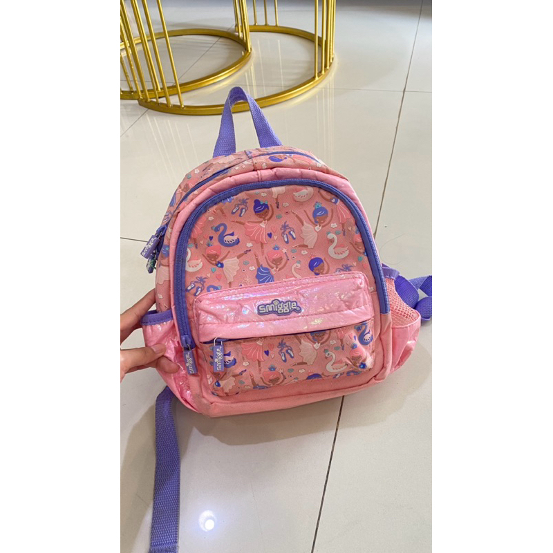tas smiggle preloved