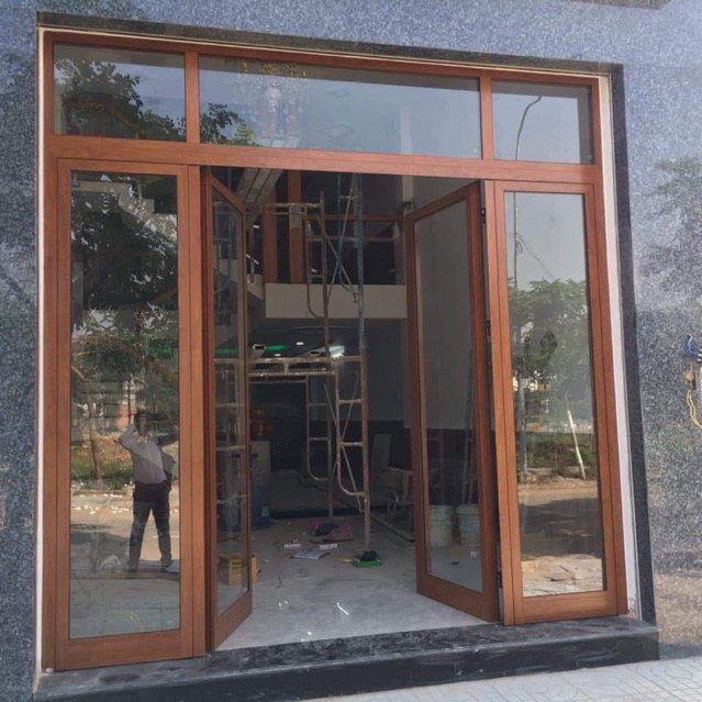 Kusen Pintu & Jendela Swing Urat Kayu Alumunium