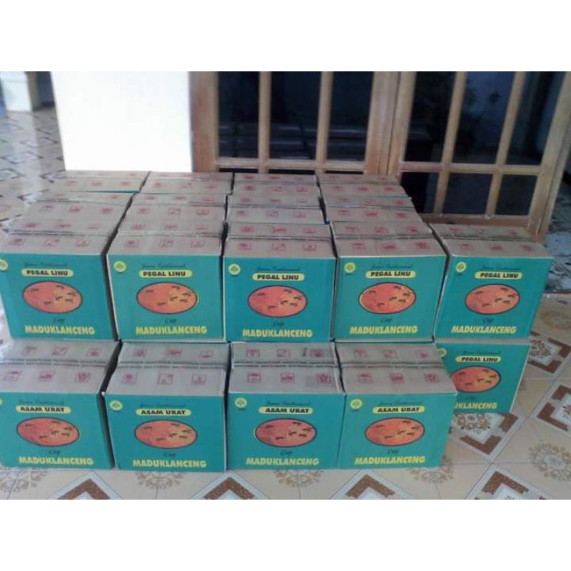 

PAKET 1 KARTON isi 12 BOTOL JAMU MADU KLANCENG ASAM URAT 600ml ASLI MANJUR