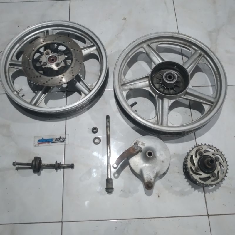 VELG PELEK RACING BALOK RING 16 RATA DEPAN BELAKANG HYOSUNG MADE IN KOREA PNP SEMUA MOTOR BEBEK DAN 