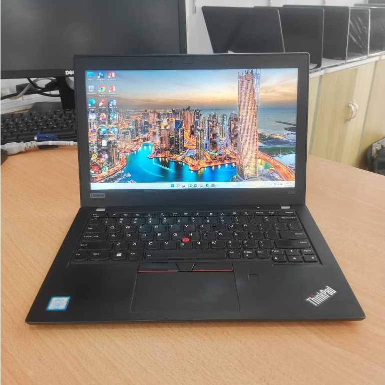 Laptop Bekas Lenovo ThinkPad X280 i5 Gen 8