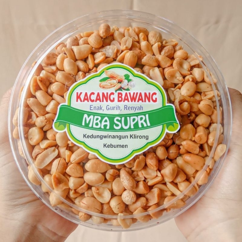 

Kacang Bawang Mba Supri | Kacang Bawang 1/2kg | Kacang Bawang Toples Bulat