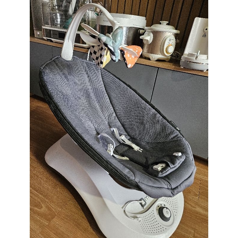 4moms RockaRoo Baby Bouncer