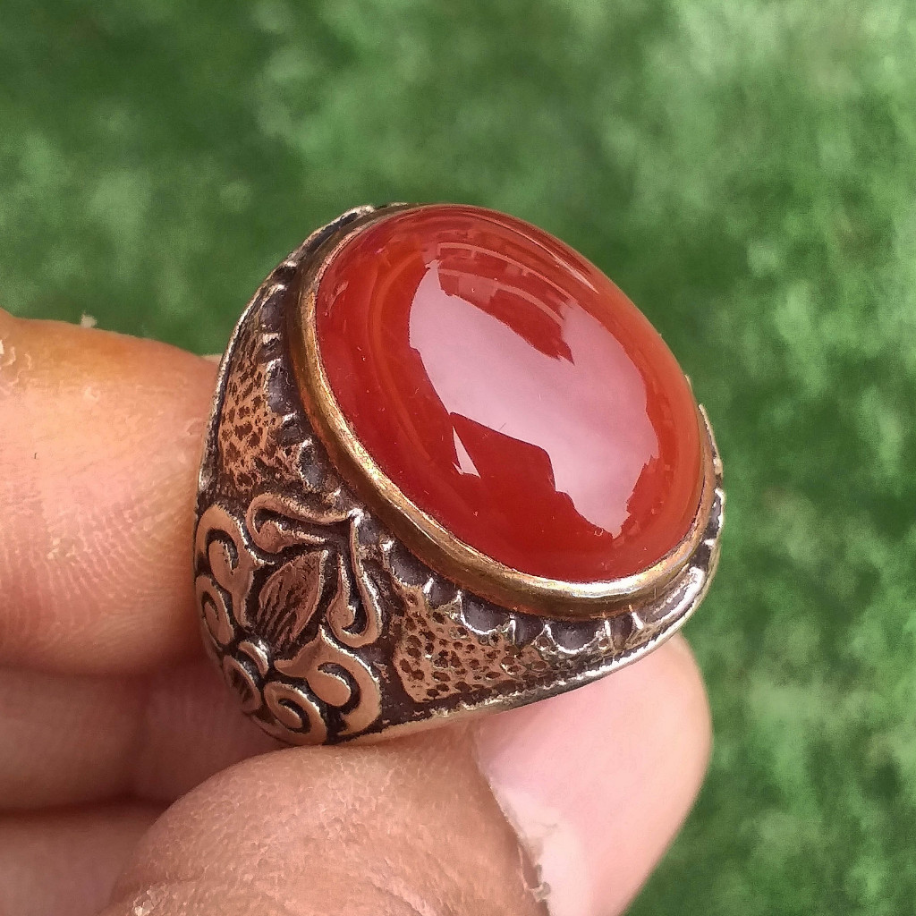 Batu Akik Yaman Merah Kristal Tembus Merah Dim-19 Ring Ukir Keren