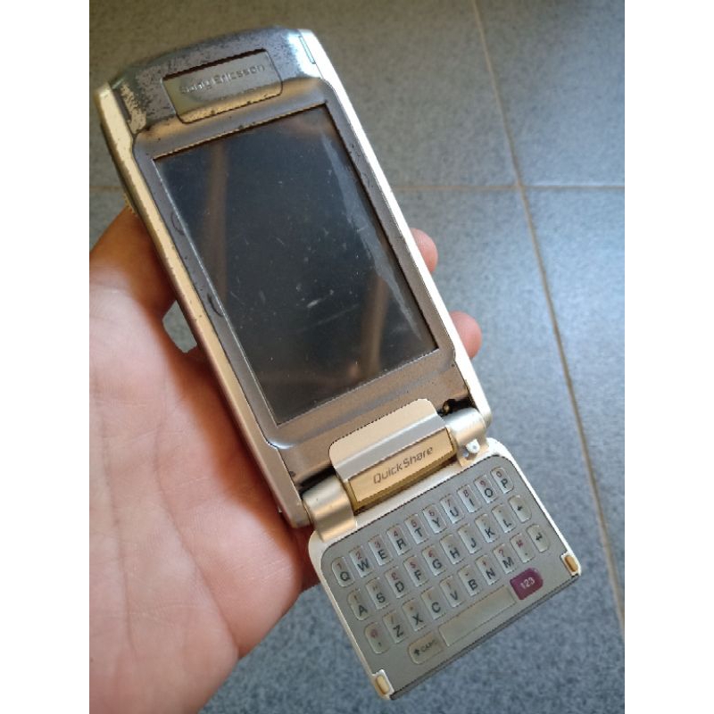 SONY ERICSSON P990i