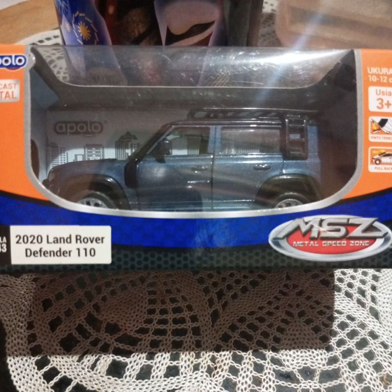 DIECAST APOLO 2020 LAND ROVER DEFENDER 110