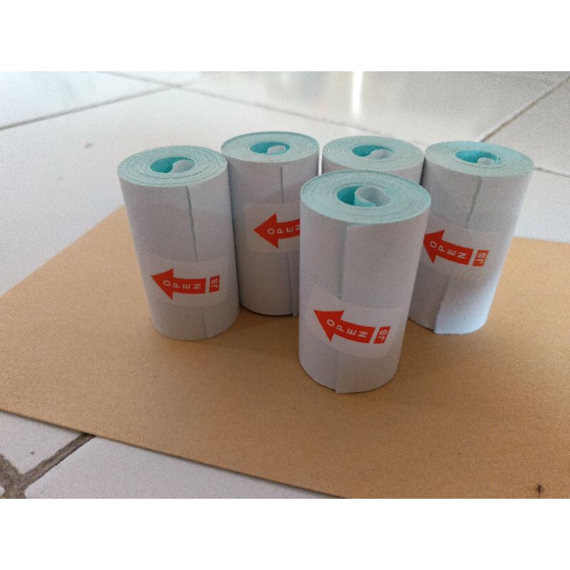 

Stiker termal 58 mm , stiker label 57x30 panjang 6 Meter countinous untuk cetak resi olshope.