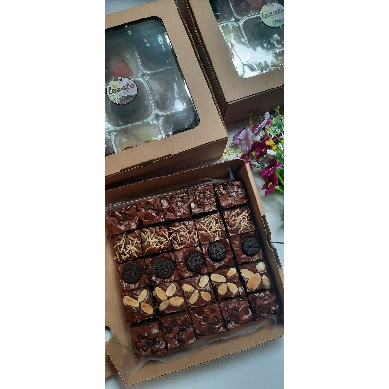 

BROWNIES SEKAT LEZATO