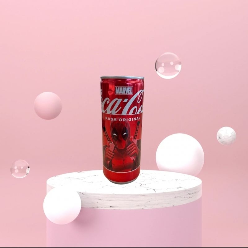 

Uno.Cola // CocaCola marvel series [new] bundle 2pcs