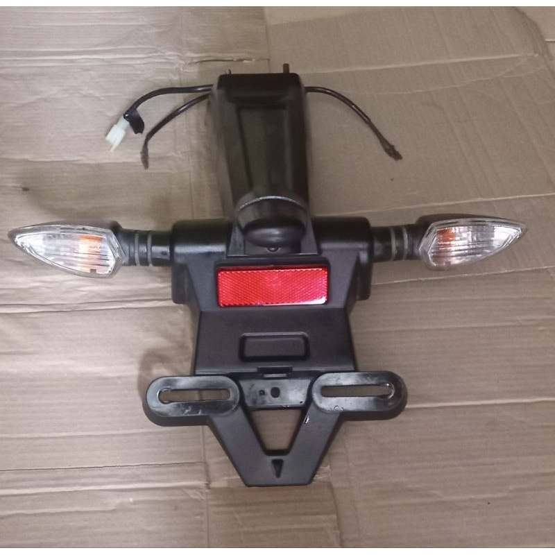 spakbor belakang yamaha  R15 v3
