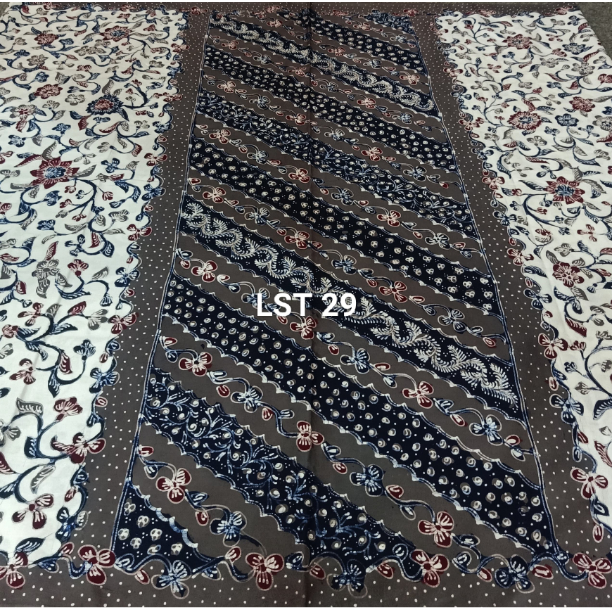 SARUNG BATIK LASEM TULIS PRIMIS